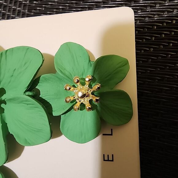 Five Petal Flower Stud Costume Earrings - Picture 3 of 5